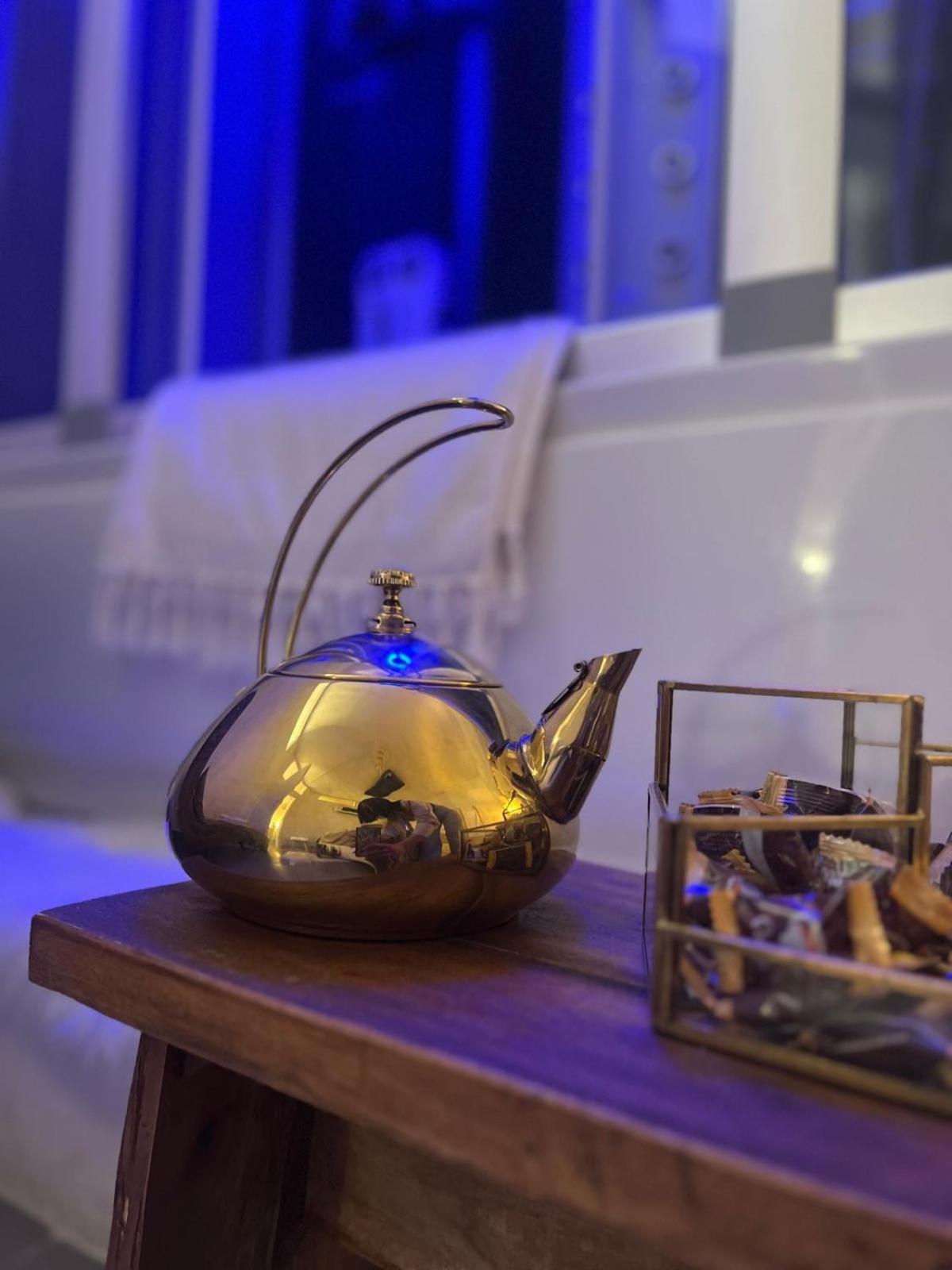 Femme Noir Luxury Spa Experience San Nicola la Strada Esterno foto